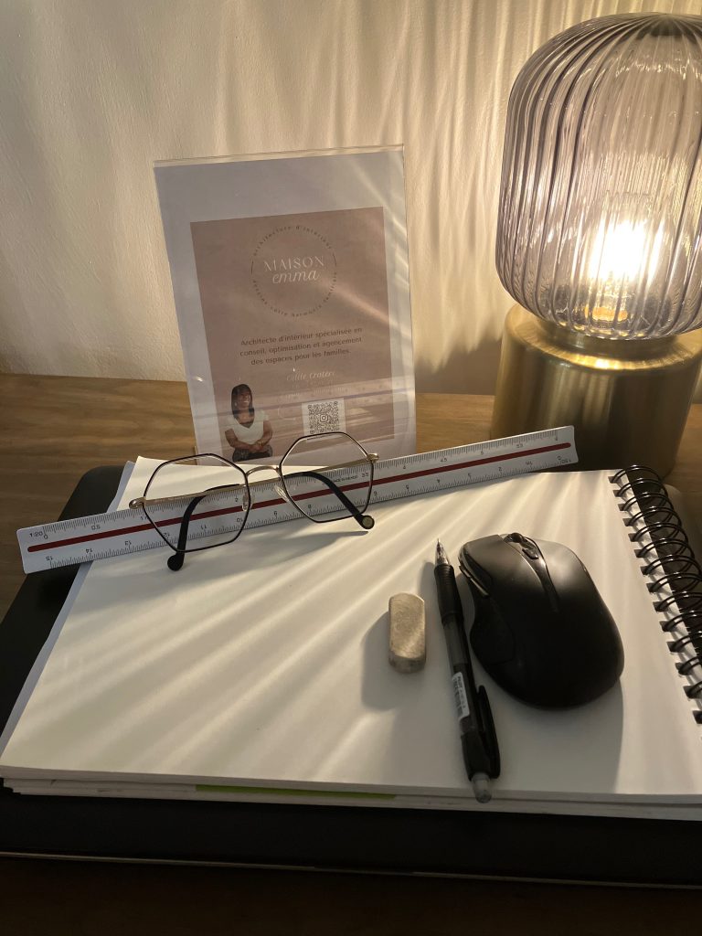 Maison emma pour un aménagement personnalisé pour un cocon familial sur mesure, alliant praticité et bien-être.